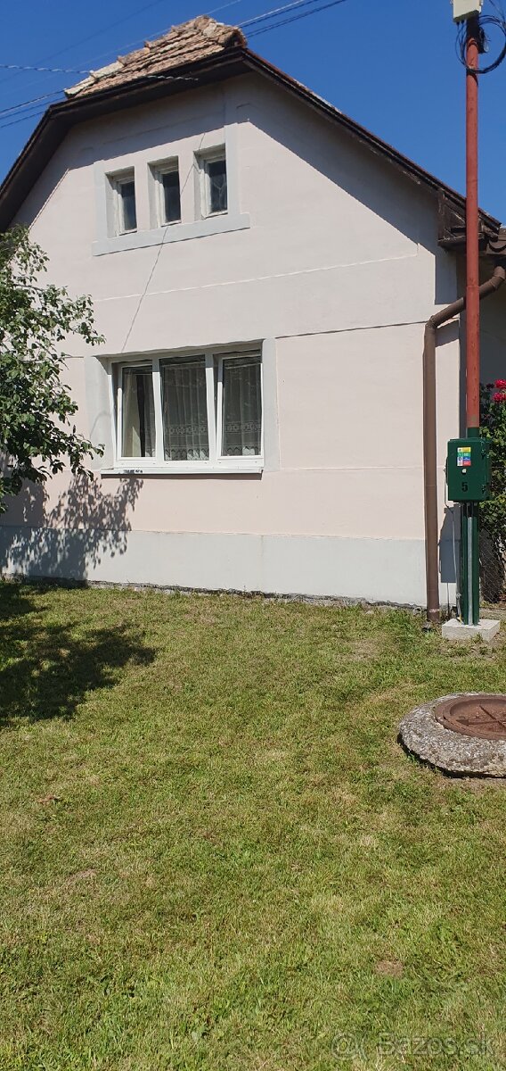 Na predaj rodinný dom v Čerenčanoch.