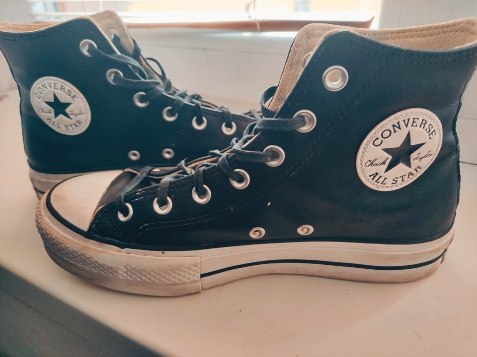 Converse