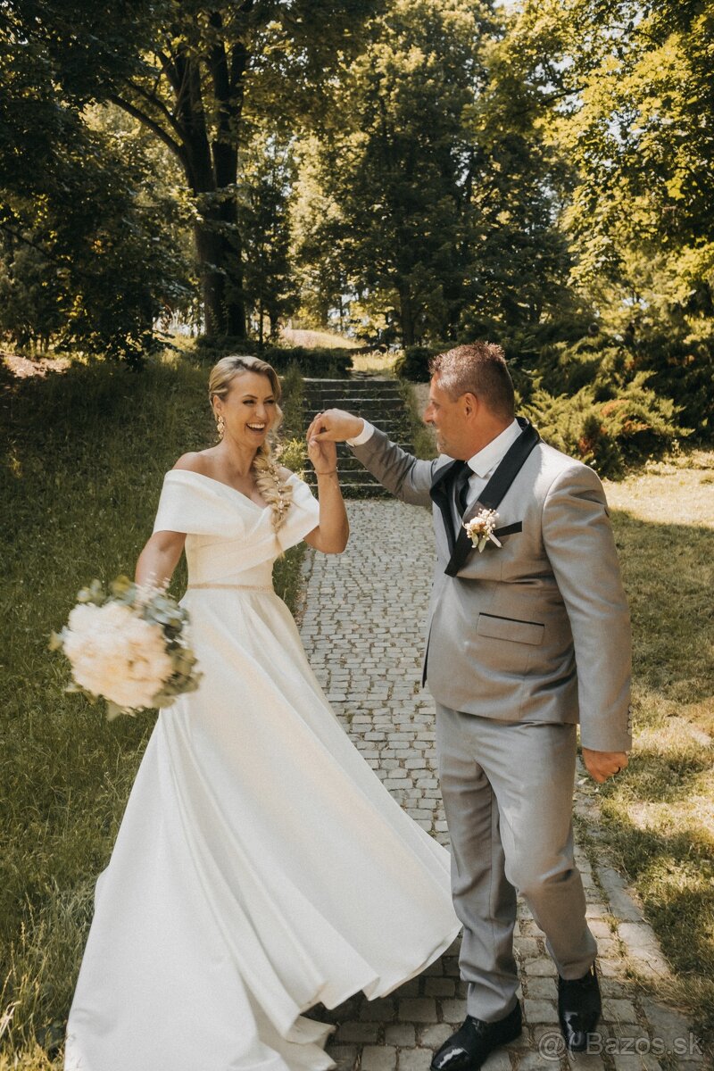 Krásne svadobné šaty