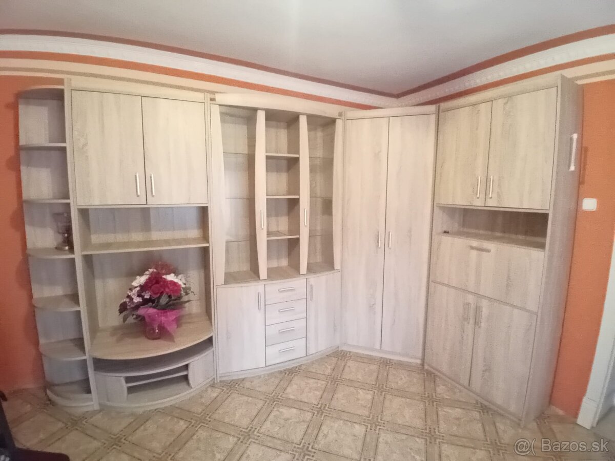 Obývacia stena na predaj