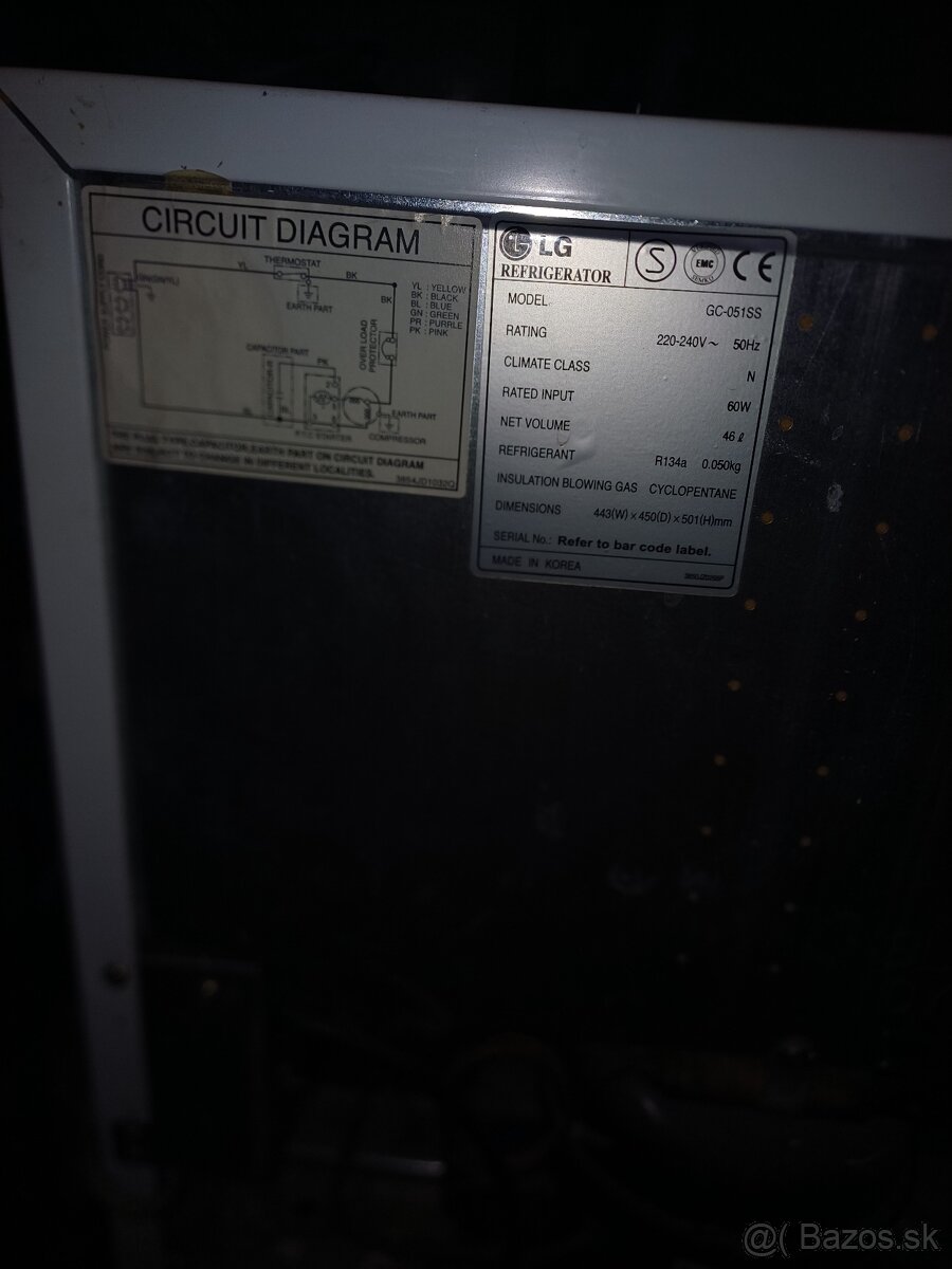 Predám chladničku s mrazničkou