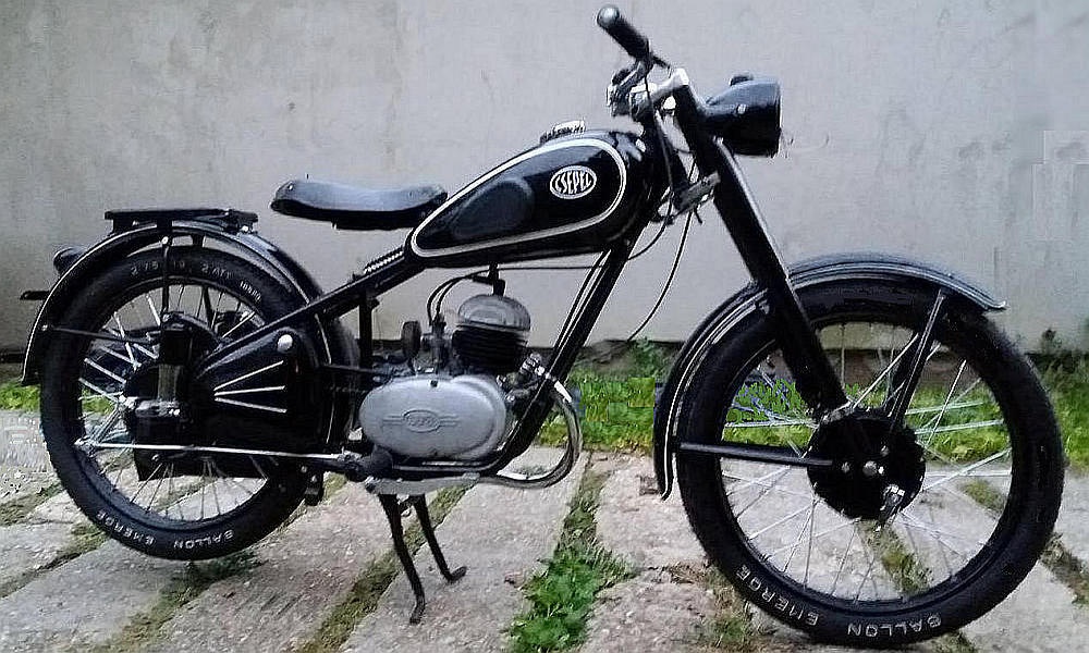 Csepel 125
