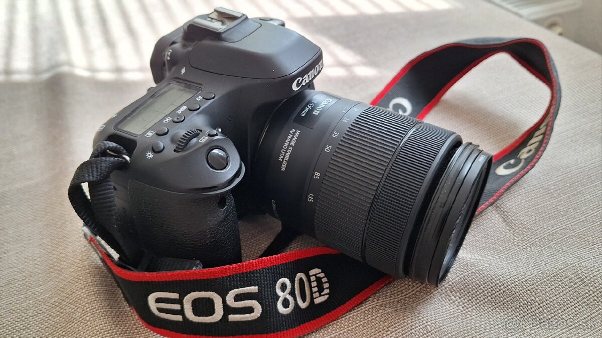 Predám Canon EOS 80D + objektiv 18-135 Nano USM