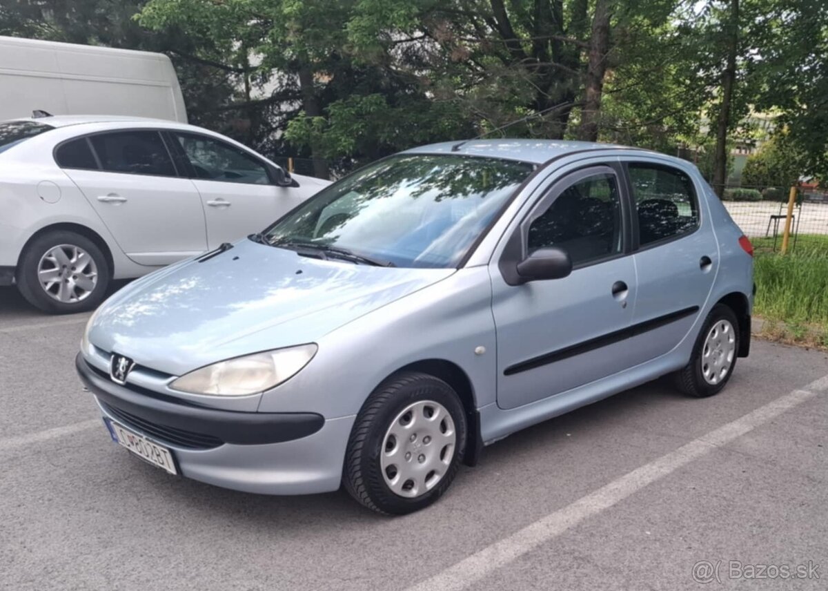 Peugeot 206