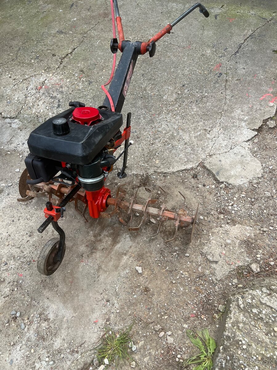 Vari systém malotraktor rotavátor