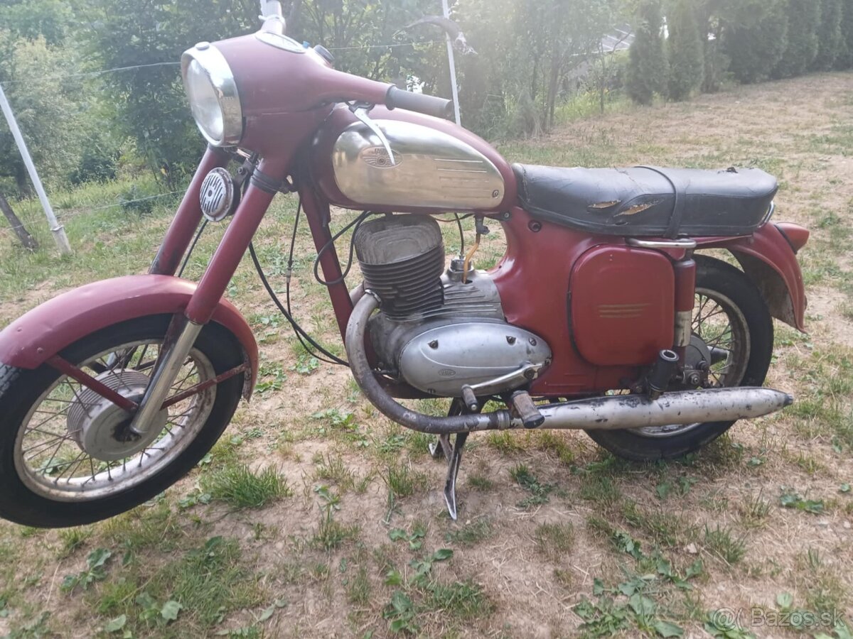 Jawa 250/559 bez TP a ŠPZ