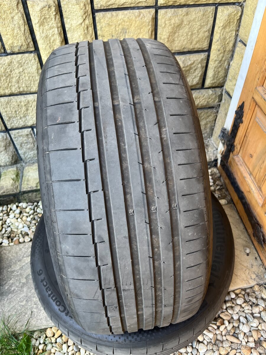 275/45 r21 Continental