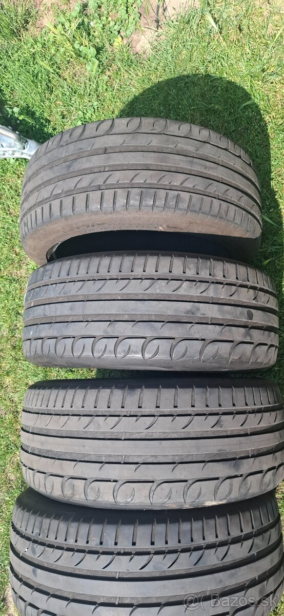 235/45 ZR18 98Y letne