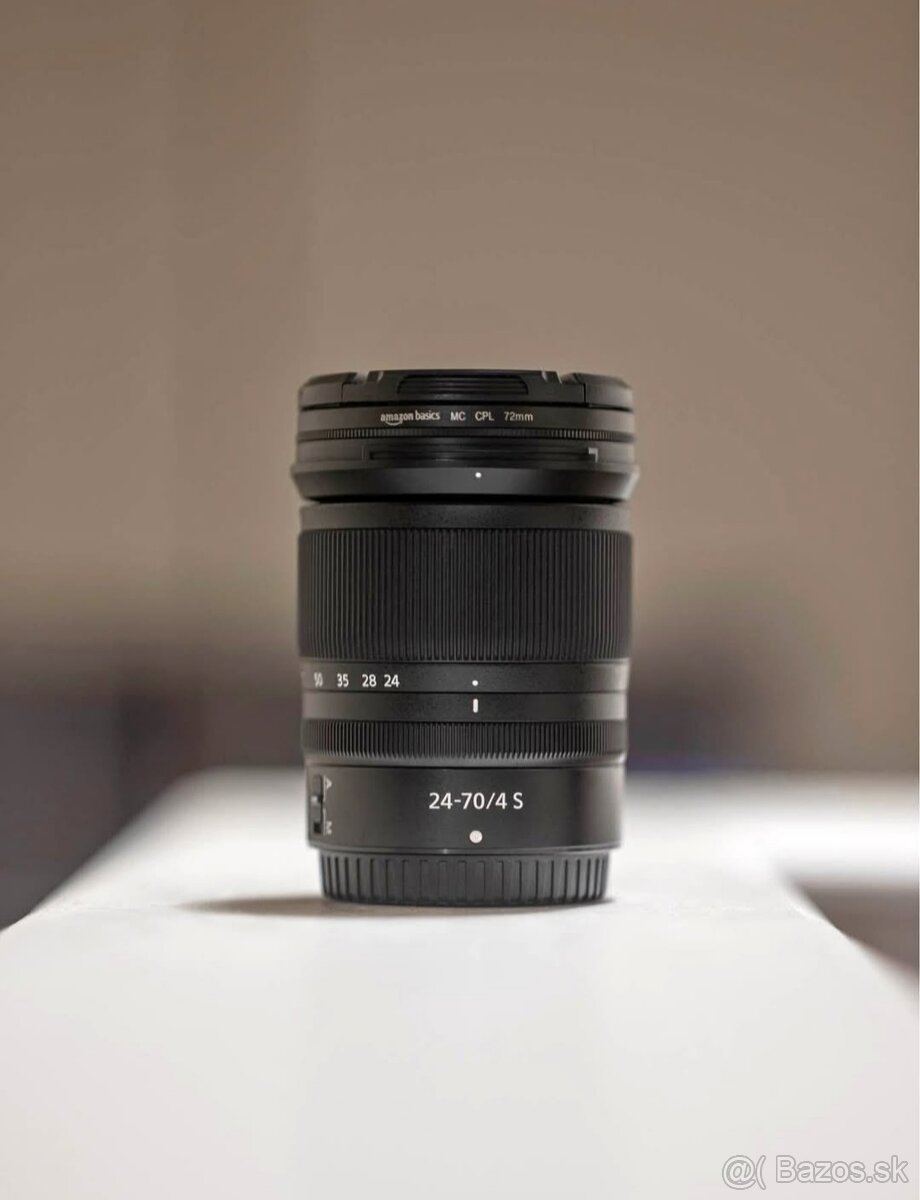 Nikon Z 24-70mm f/4 S