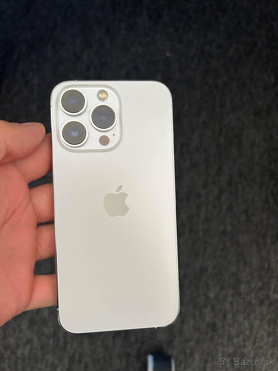 iPhone 13 pro 256gb silver