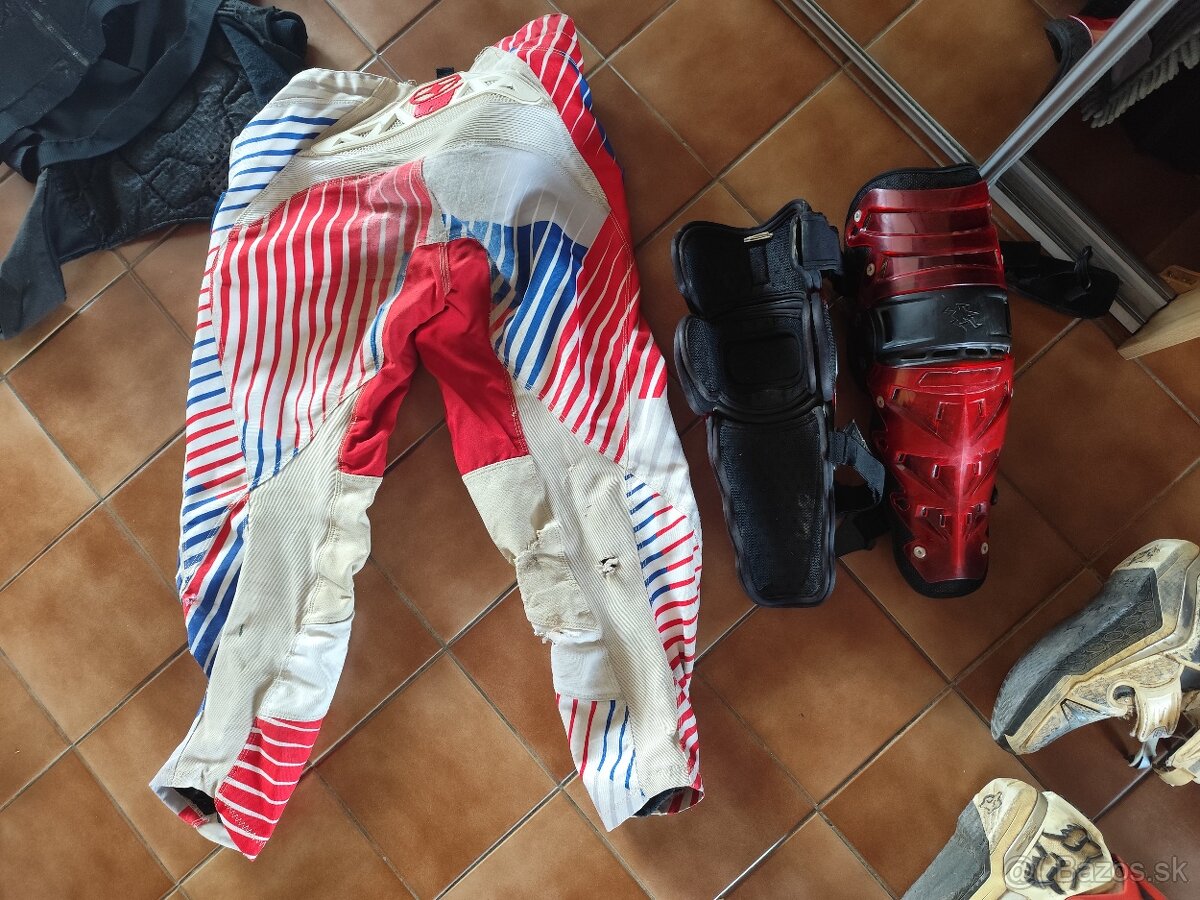 Chrániče kolien Hebo