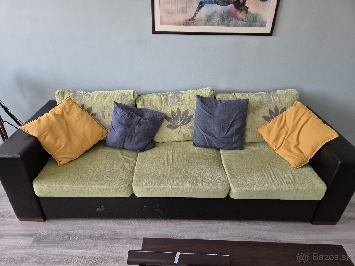 Široká rozkladacia pohovka + fotel