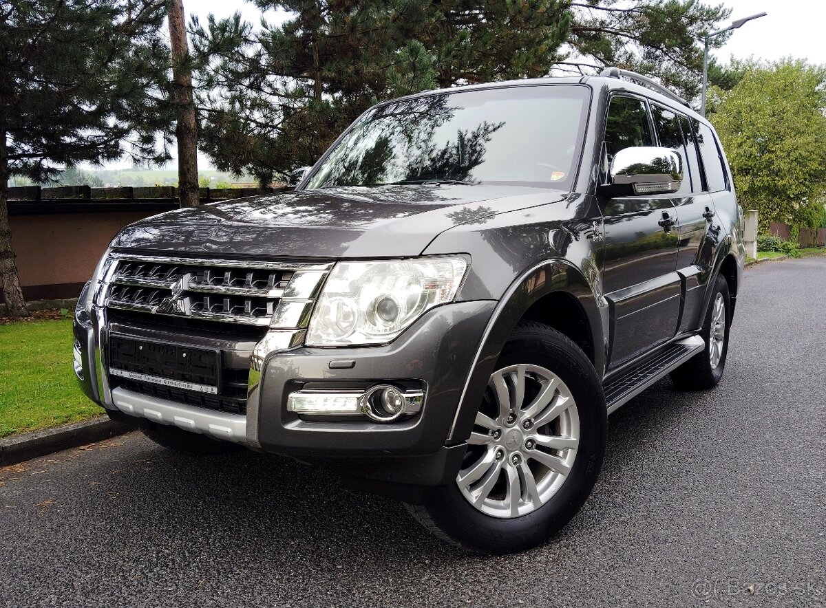 MITSUBISHI PAJERO WAGON 3.2DI-D DIAMOND EDITION.