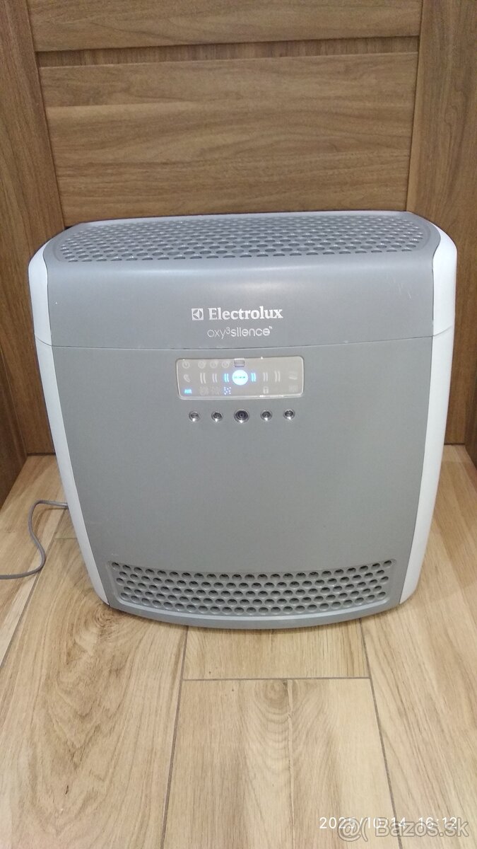 Čistička vzduchu Electrolux s ozonizerom