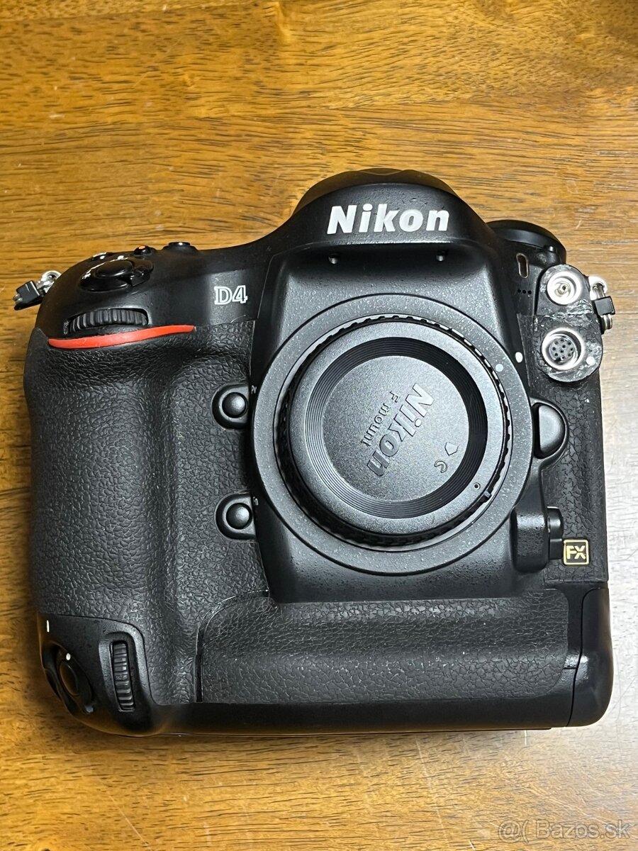 Nikon D4