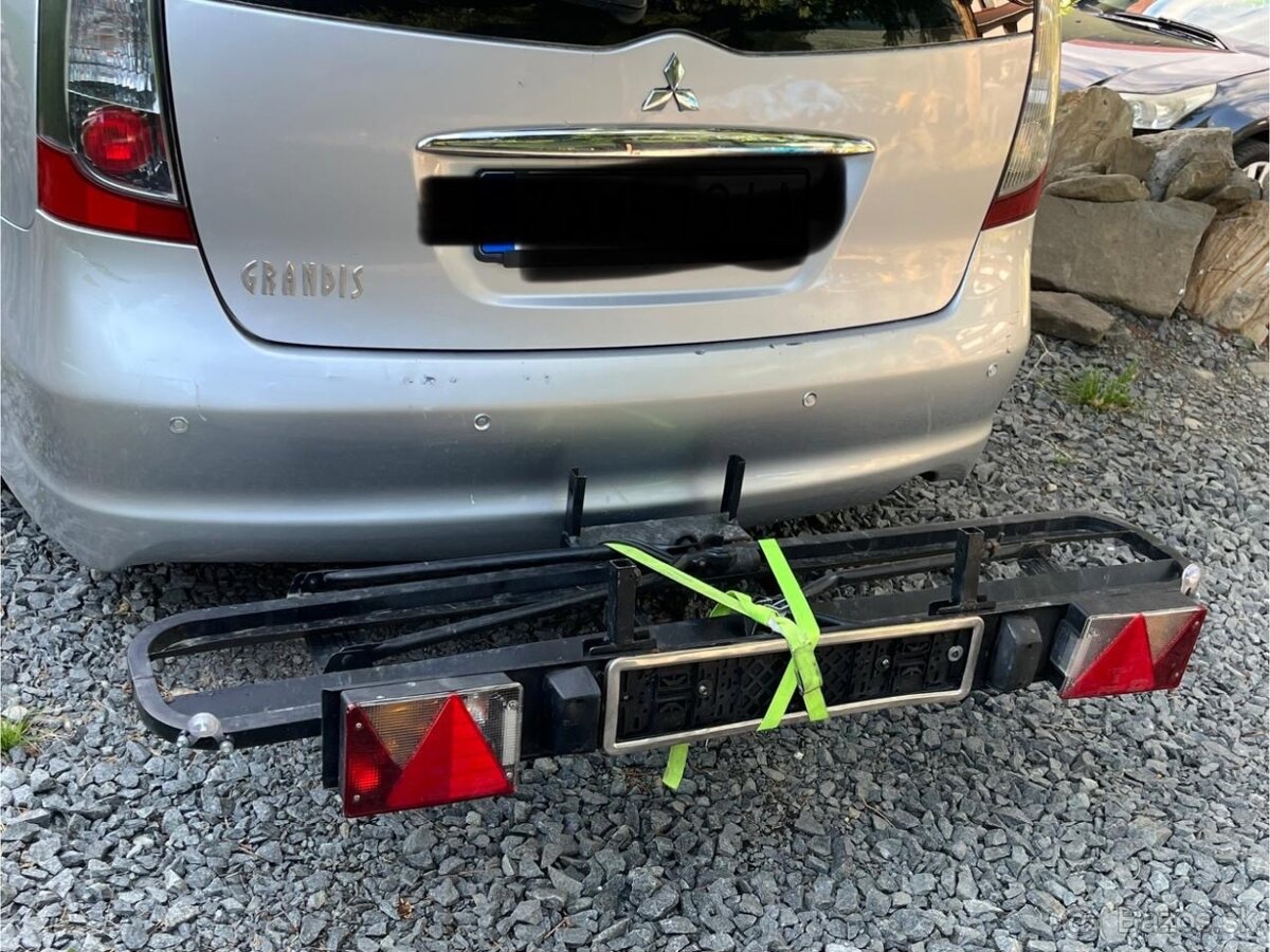 Ťažné zariadenie , nosič bicyklov