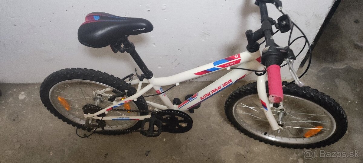 Dievčenský bicykel