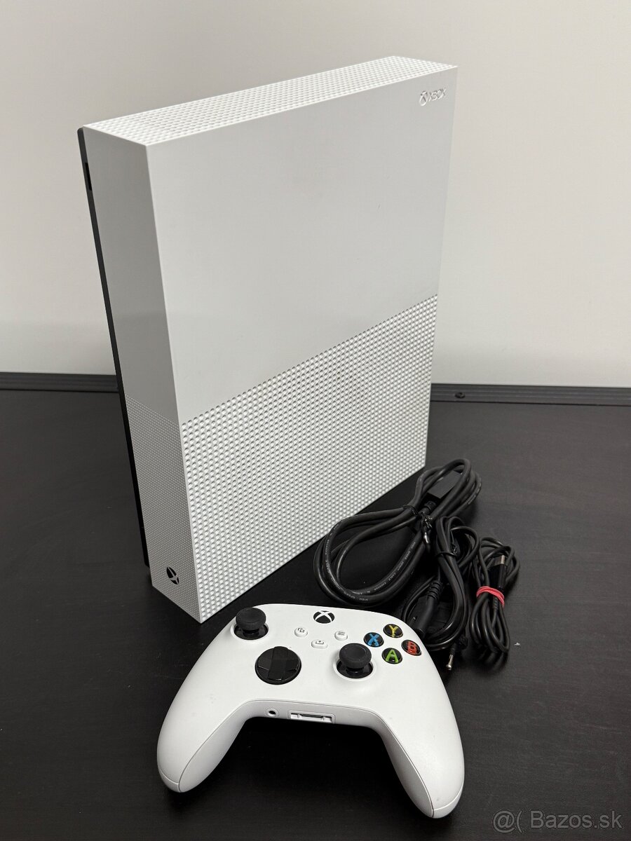 Xbox one s digital edicia 1Tb plus záruka 12 mesiacov