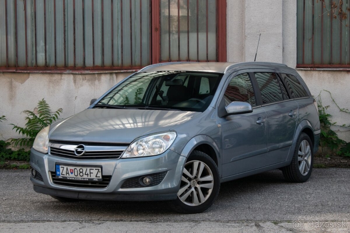Opel Astra Caravan 1.7 CDTi 110k Essentia