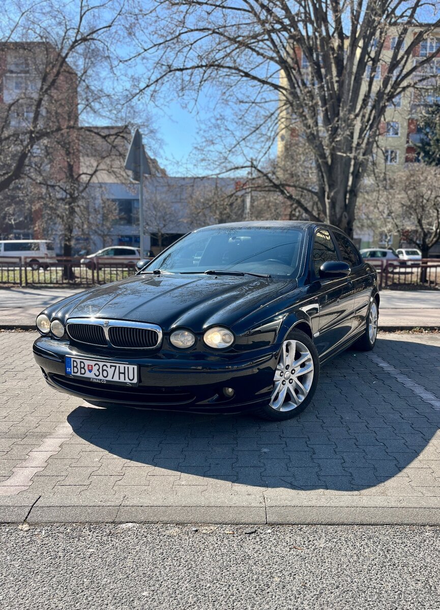 Jaguár X-Type