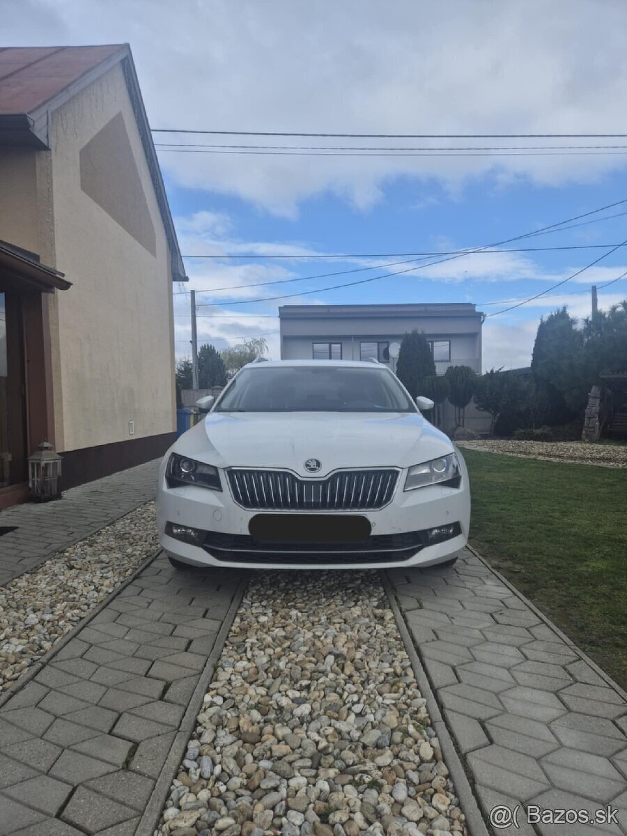 Škoda Superb Combi 2.0 TDI 140 kW