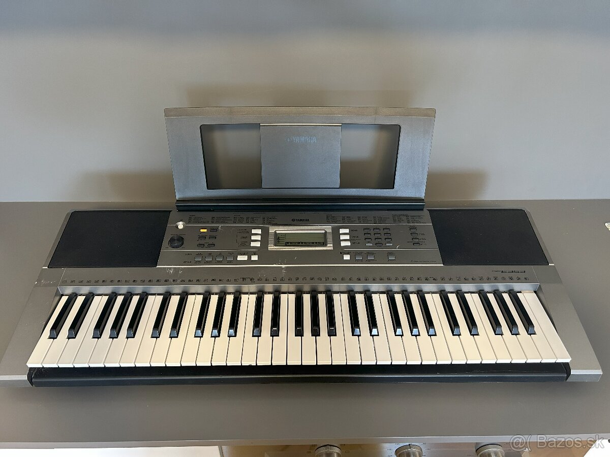 Syntezátor Yamaha PSR E-353