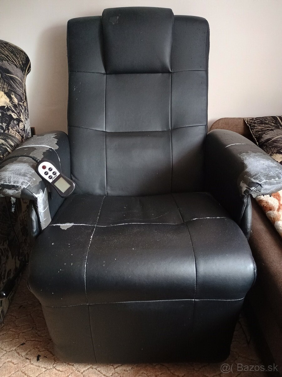 Relaxačné a masážné kreslo