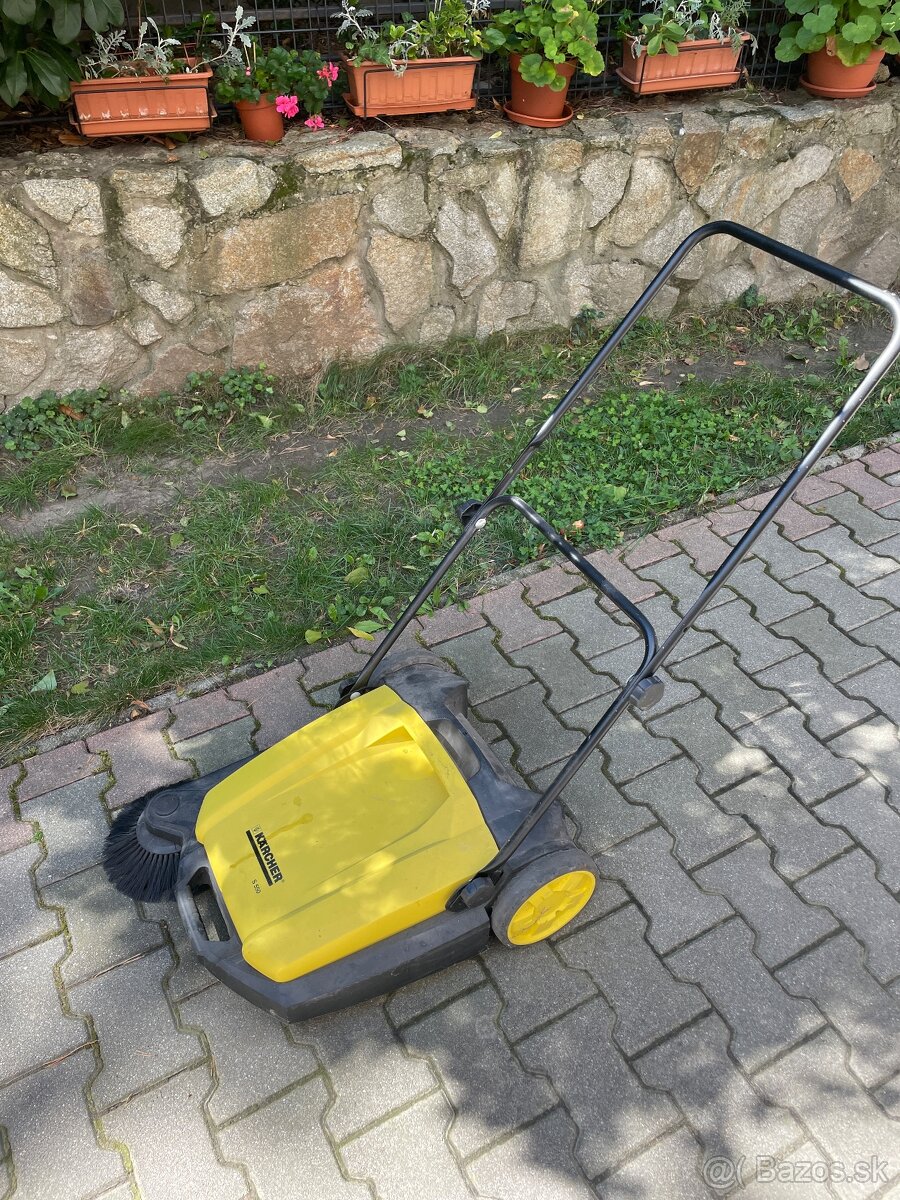 Ručný zametací stroj Kärcher S 550