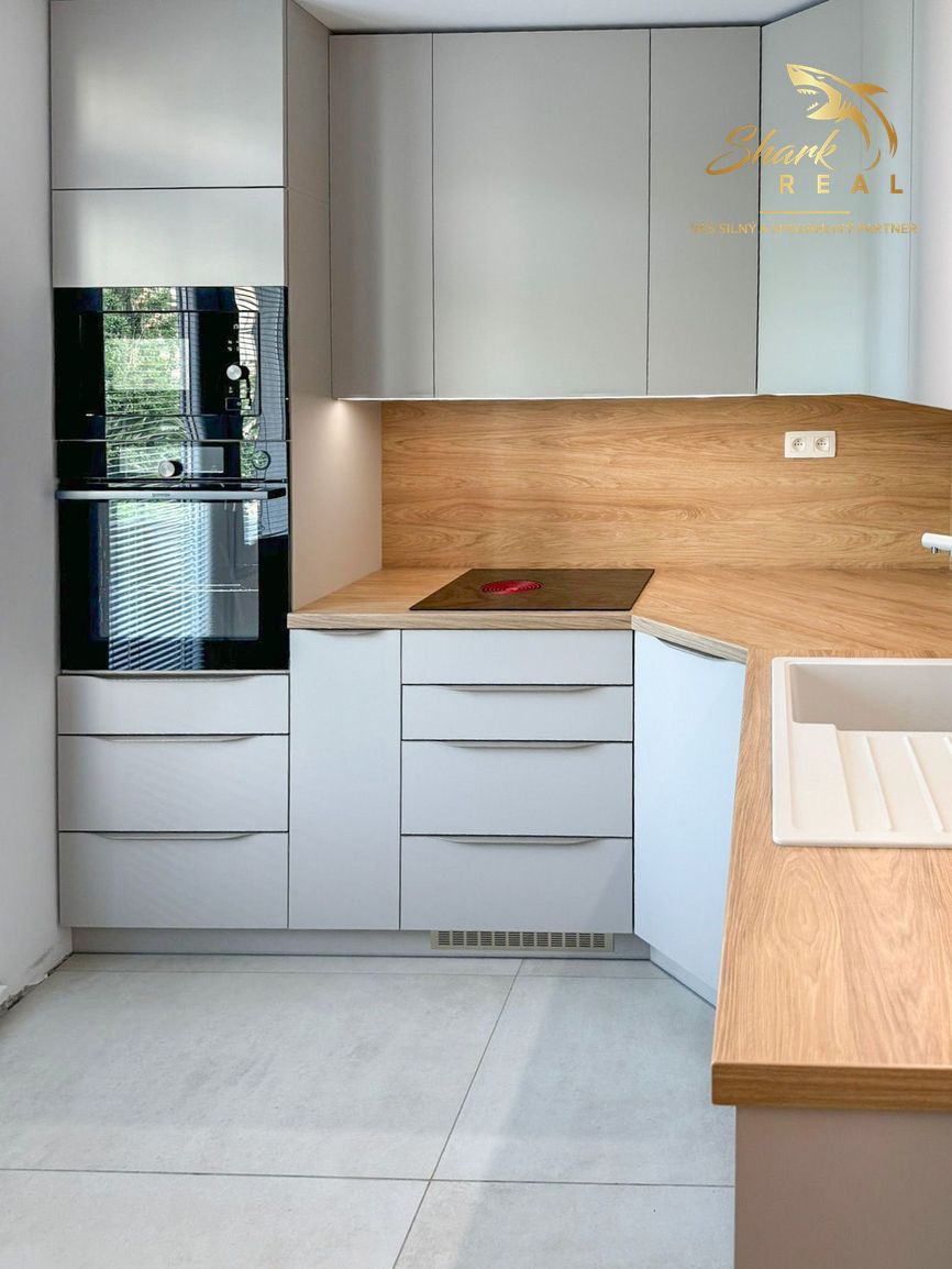 Na prenájom moderný 2,5-izbový byt po kompletnej rekonštrukc