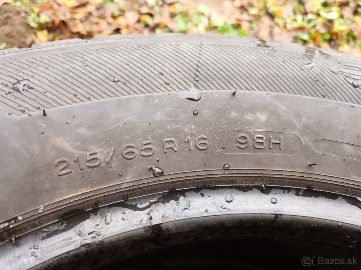 215/65 r16 98H leto