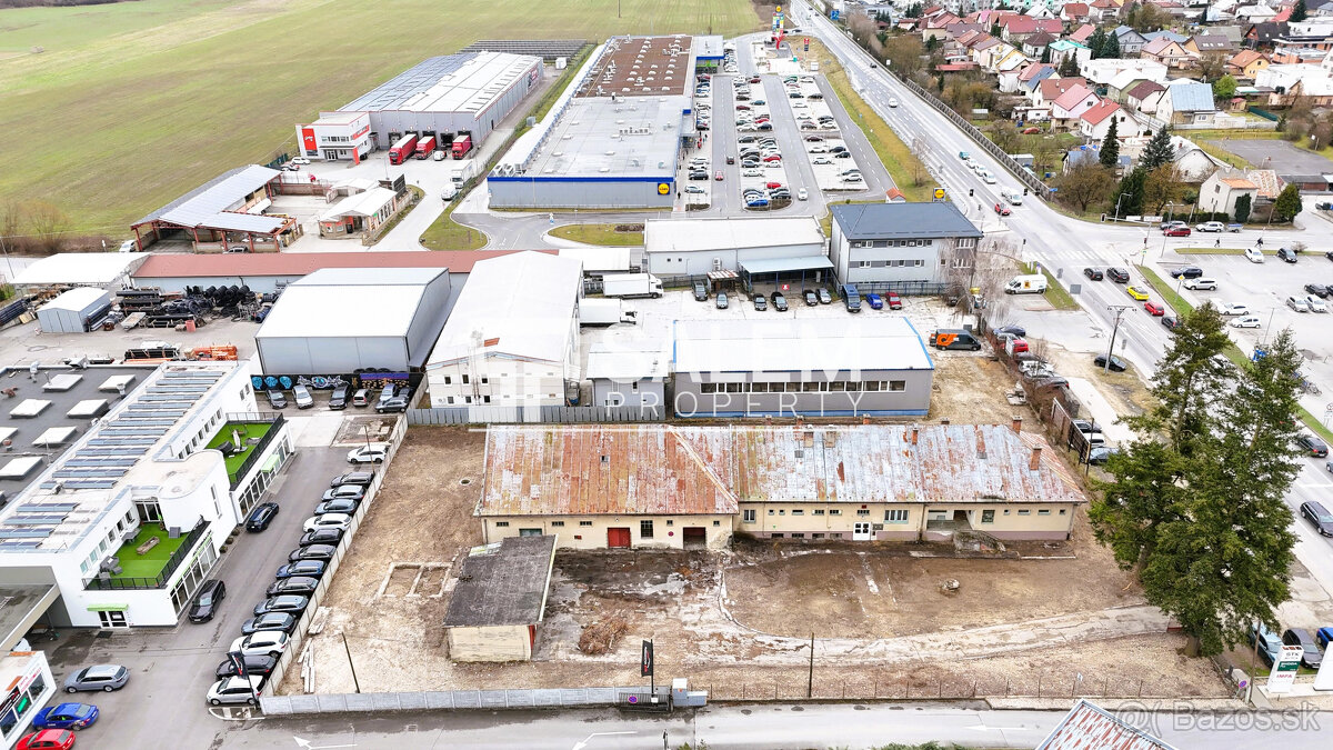 Budova s pozemok 3366m2 v centre mesta, Bytča