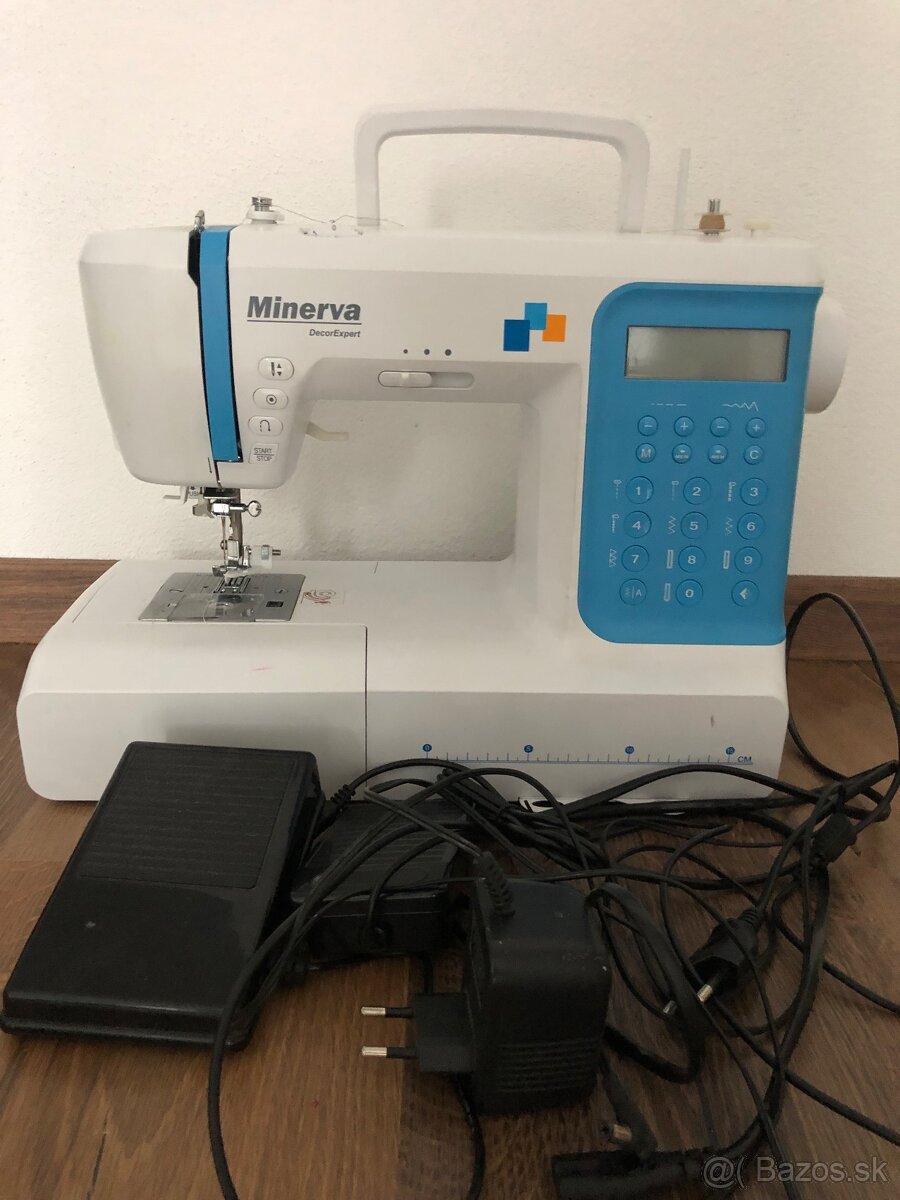 Predám šijací stroj Minerva DecorExpert