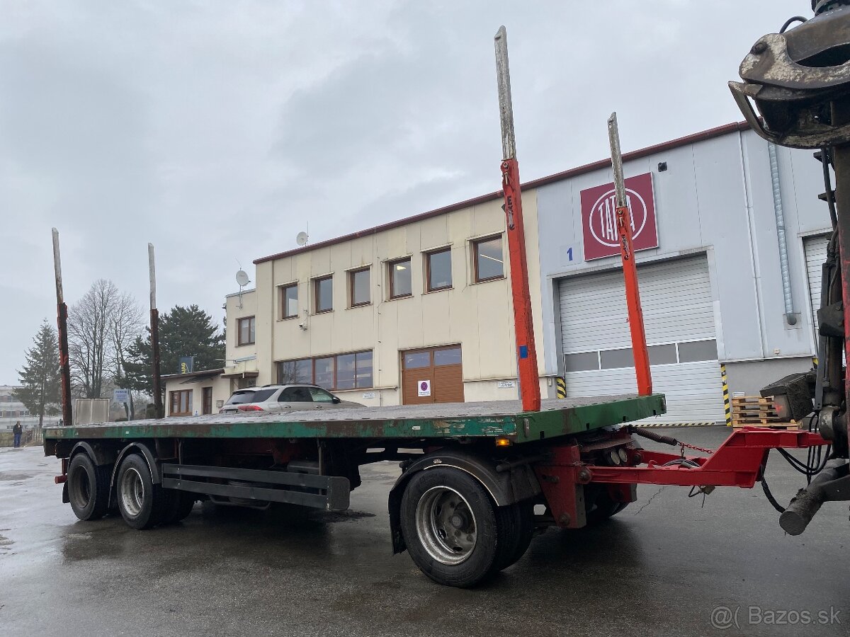 Přívěs Schwarzmüller / lesovůz/ balíky/ Agro