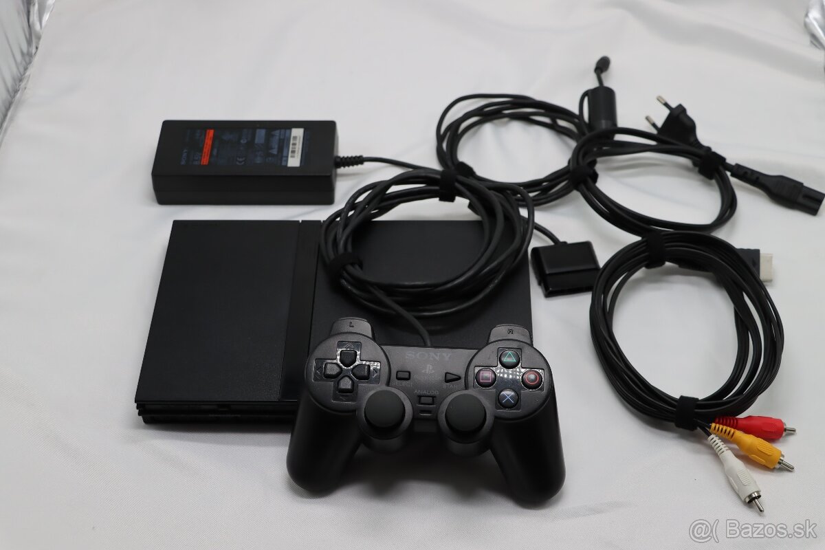 PS2 Slim SCPH-77004 + originál ovládač + originál káble
