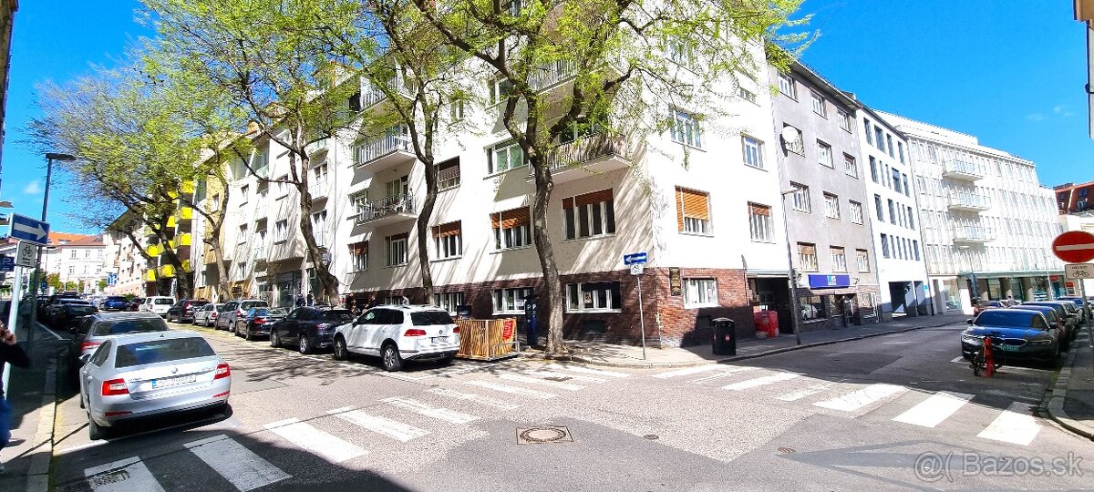 NOVINKA - 3i. byt 108m2, krb, balkón, pivnica / CENTRUM BA.