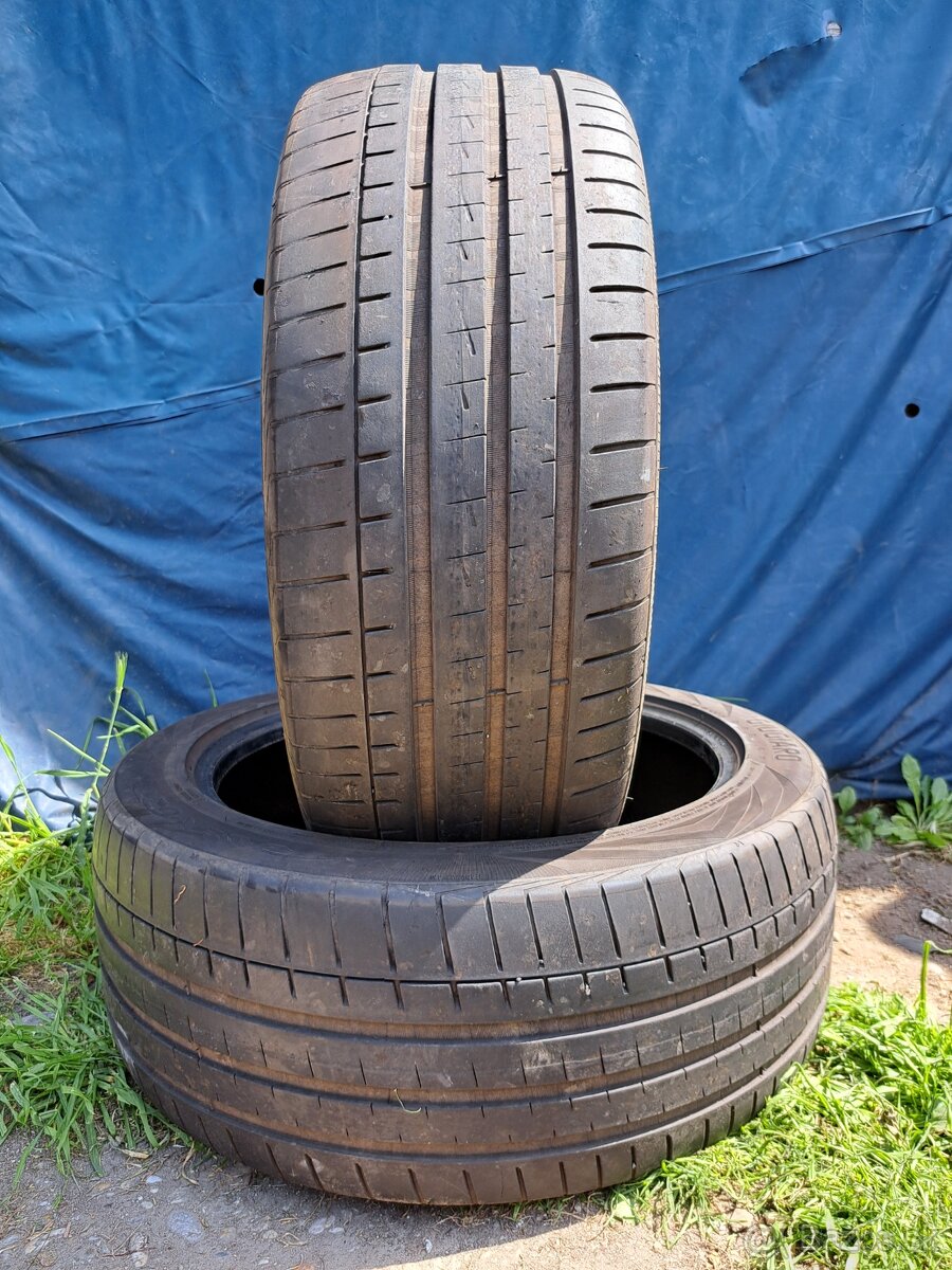 Ponúkam 2 letné pneumatiky Vredestein Ultra 245/45 R19