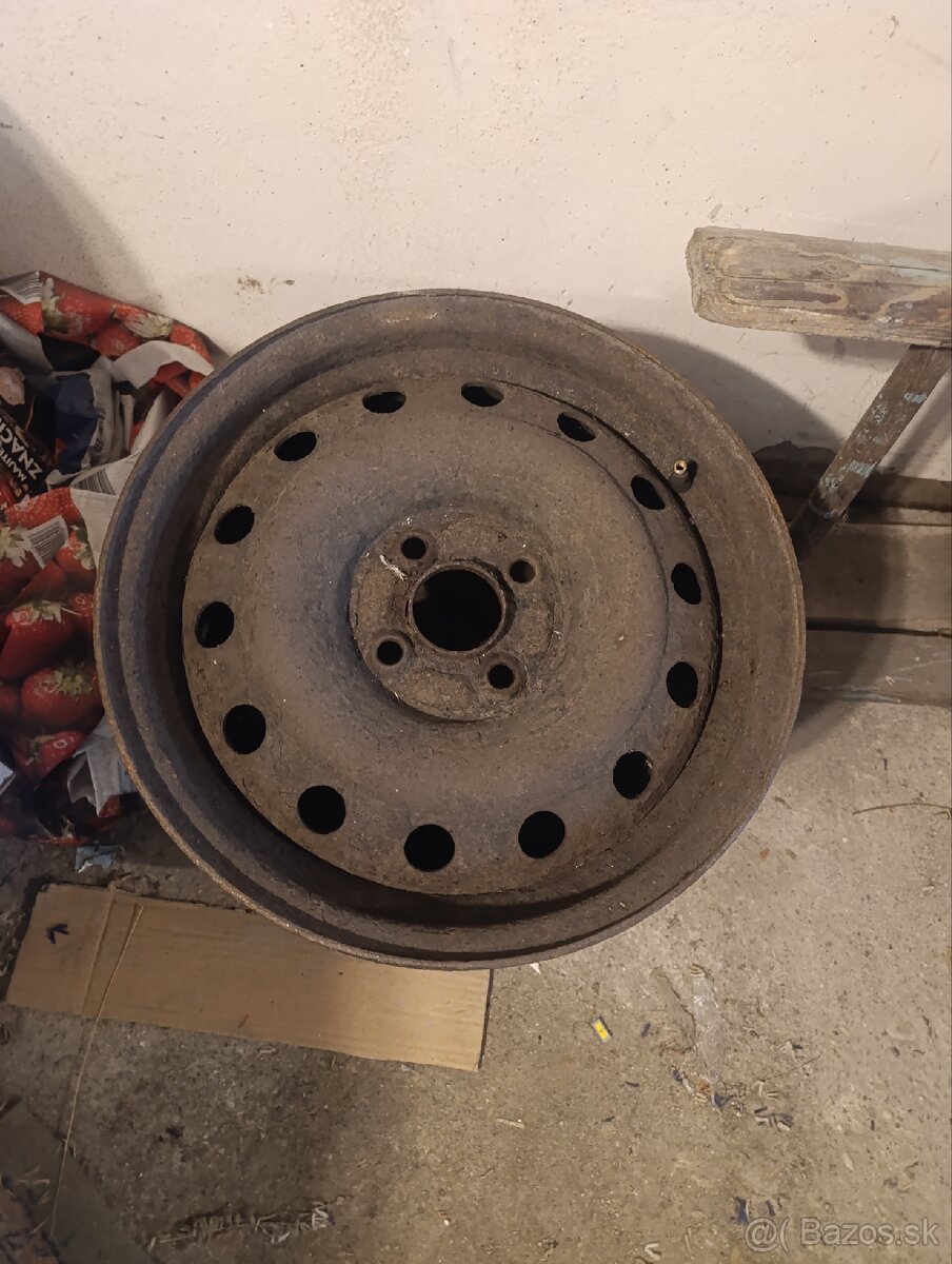 4x100 R15 Plecháče 6j ET45