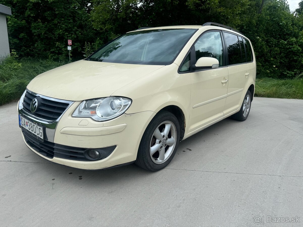 Volkswagen Touran 1.9 TDi , 7 miestny