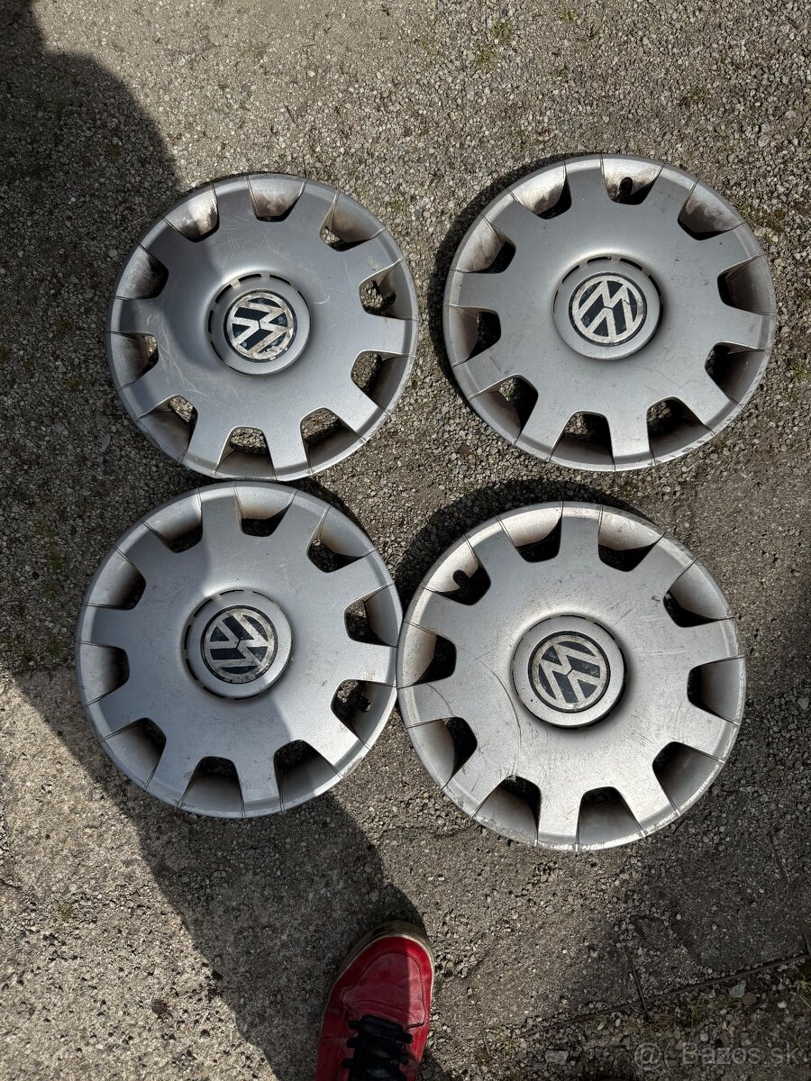 Vw puklice r15