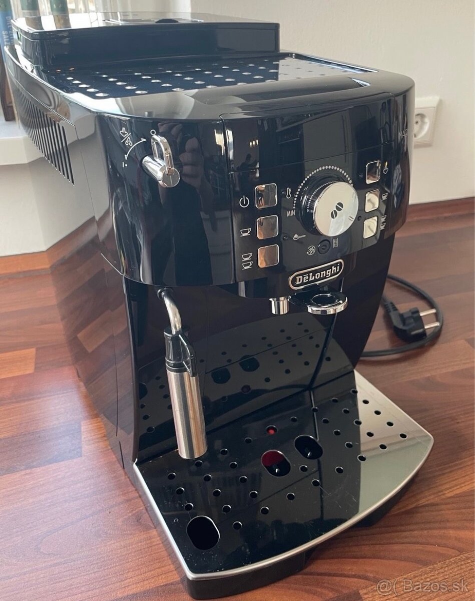 De’Longhi Magnifica S