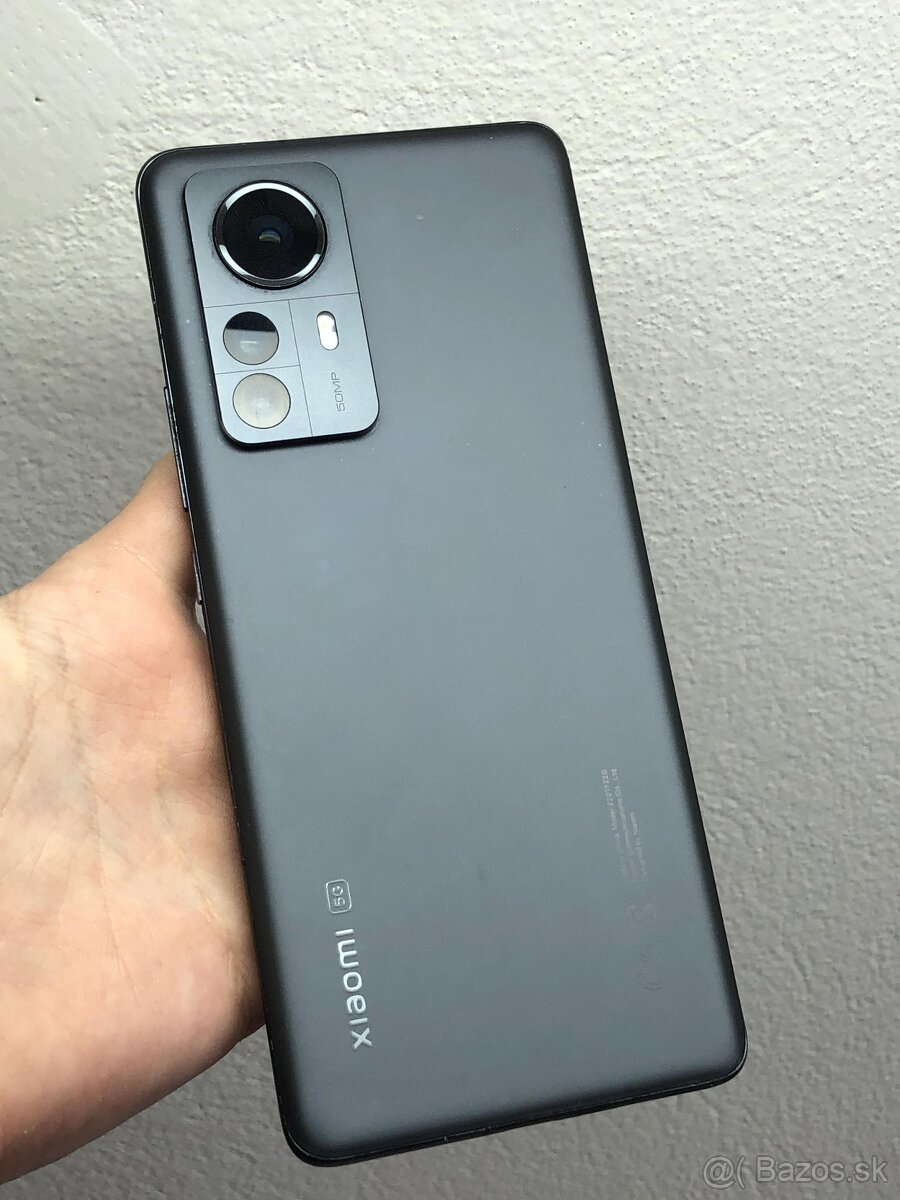XIAOMI 12 PRO 5G • 256 GB • 8 GB RAM