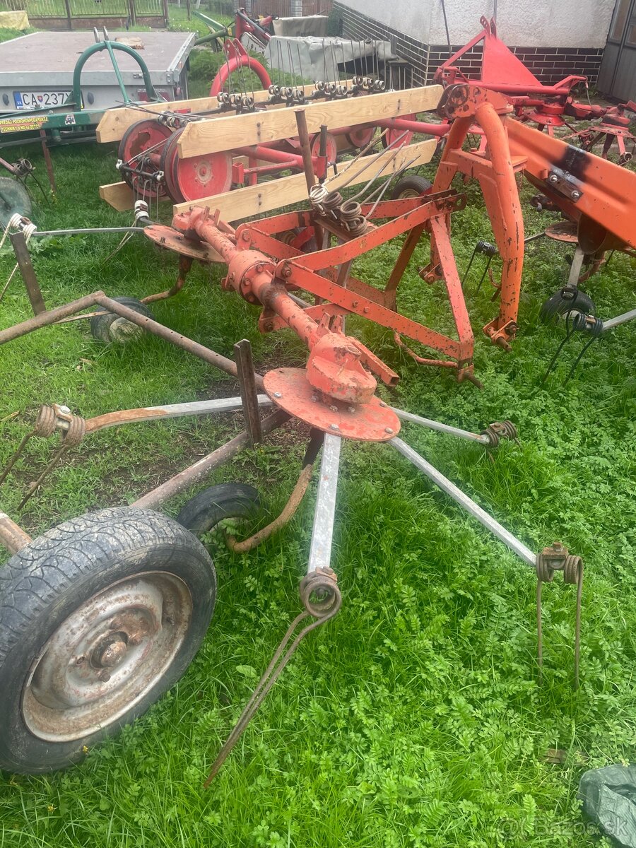Obracac sena 3,3m