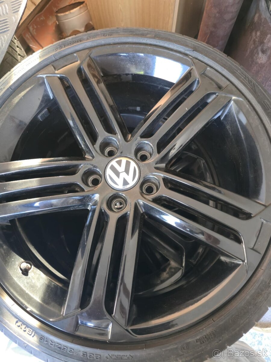 VW Elektrony
