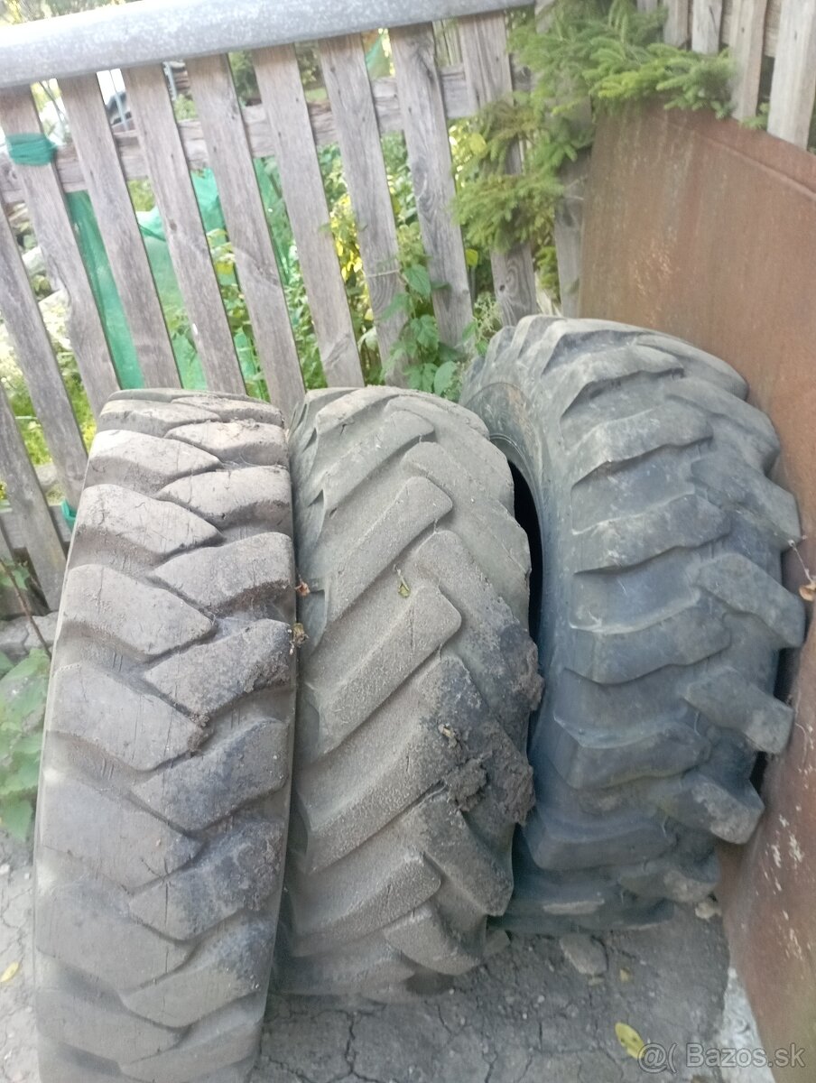 Pneumatiky 12,5 r20