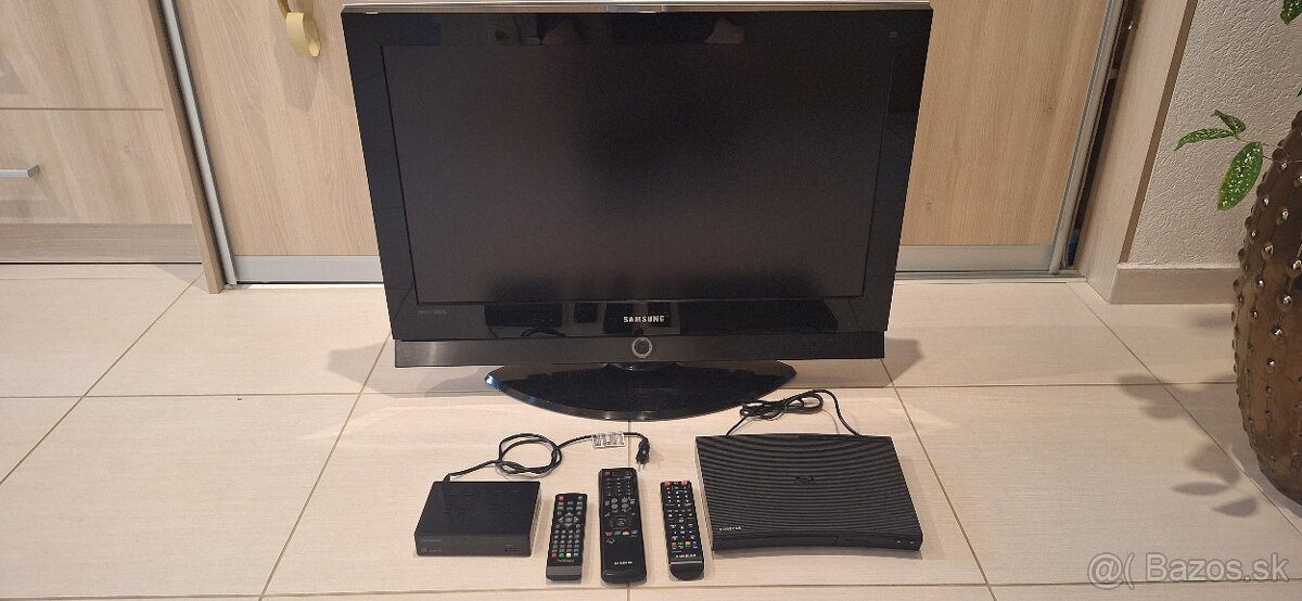 Samsung TV + Samsung DVD