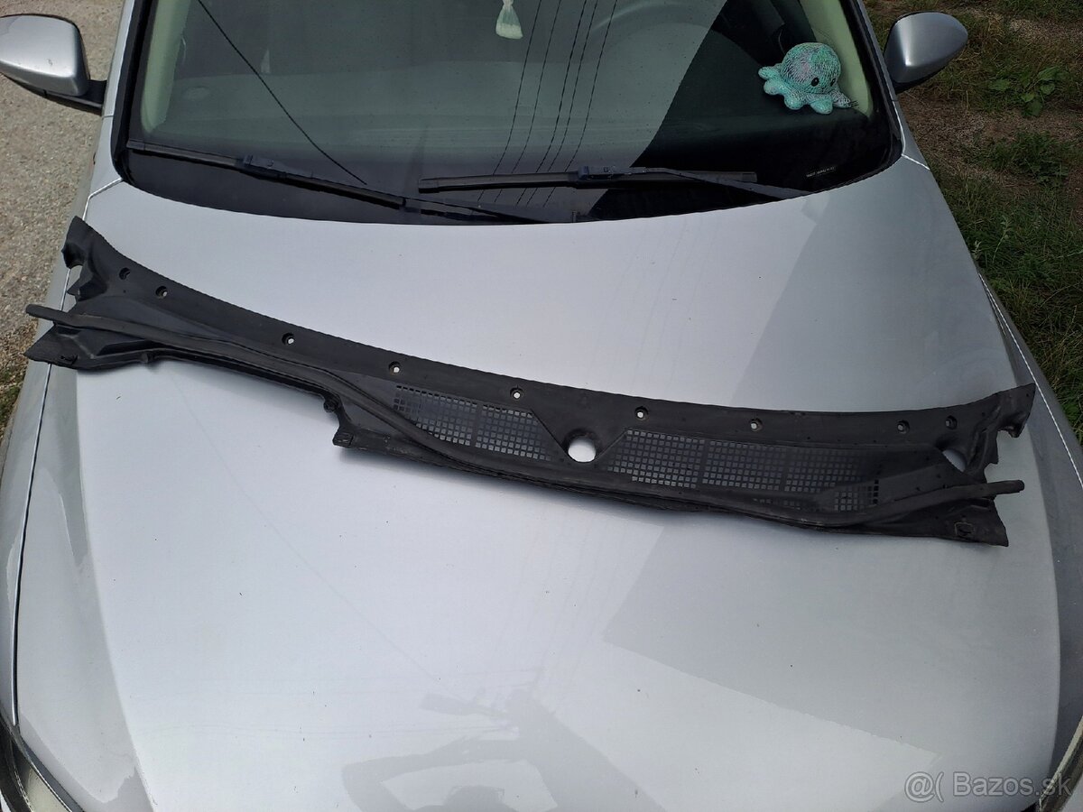 Torpédo/ kryt stieračov Honda civic 6g