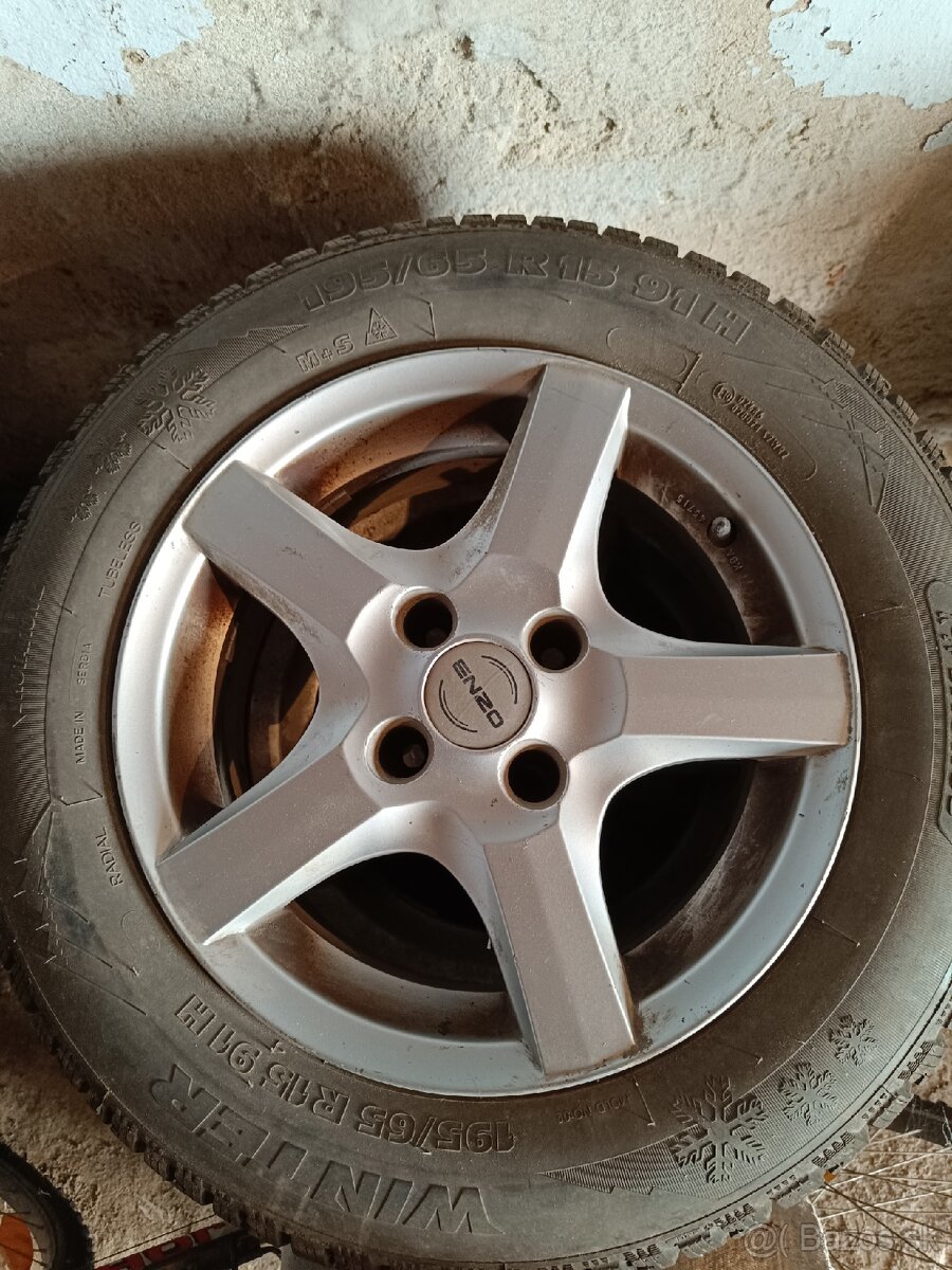 Elektróny + zimné pneumatiky 195/65 R15 91H