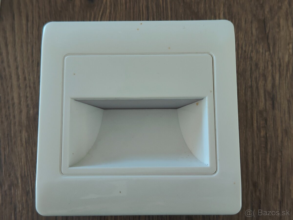 nové LED schodiskove osvetlenie so senzorom