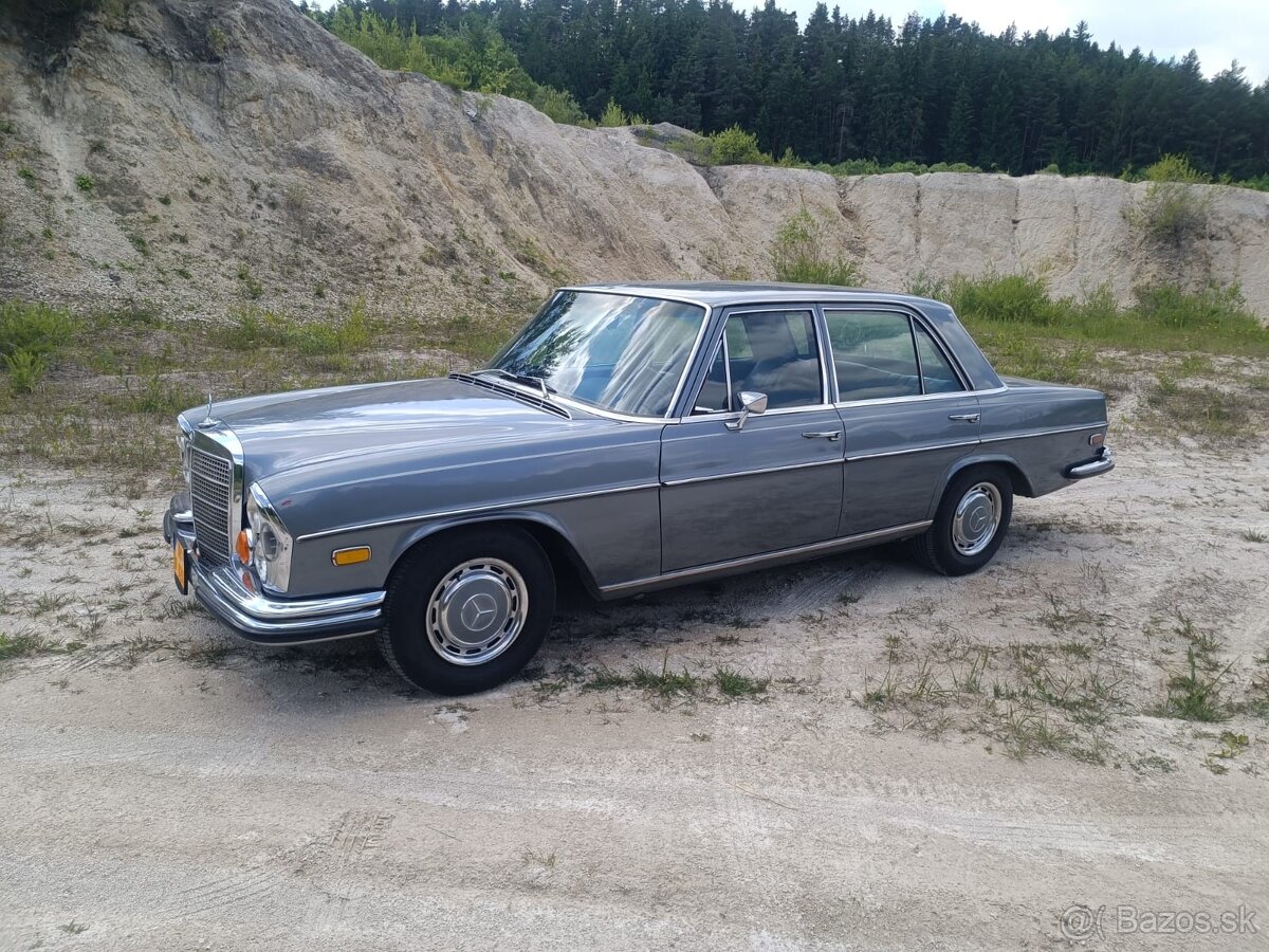 Mercedes Benz S class W108 280 sl veterán