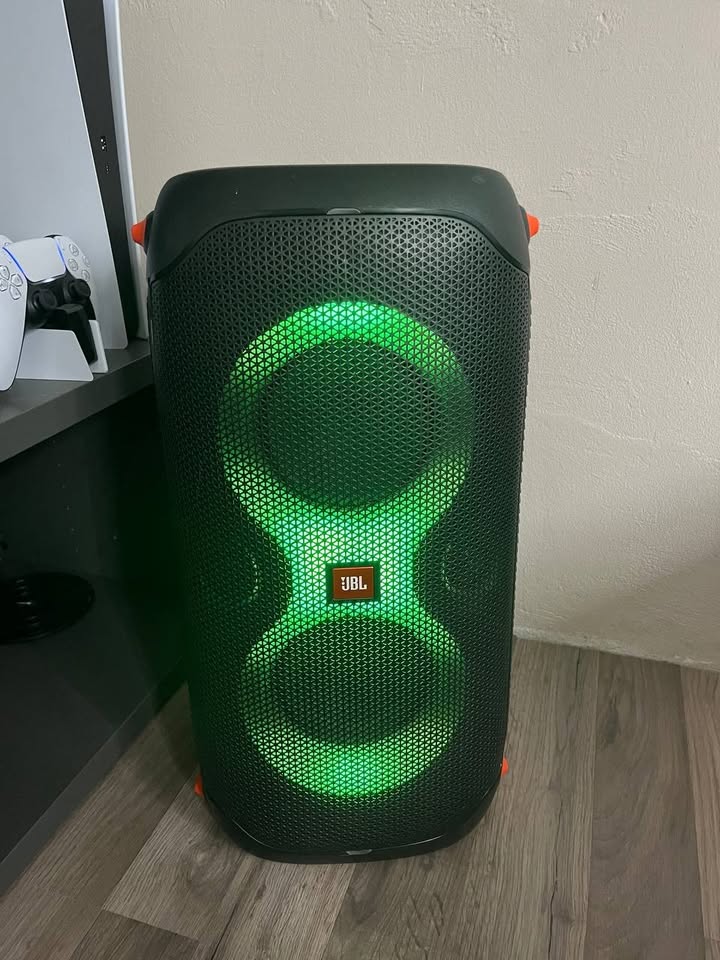 JBL 110 partybox